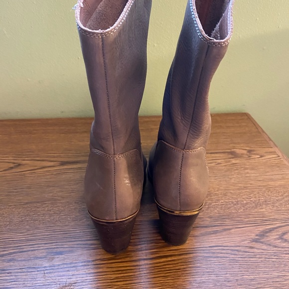 Lucky Brand Leather Boots size 8 - Picture 3 of 8